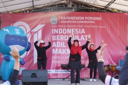 MERIAH - ICONNETIVITIES hadir sebagai bagian dari dukungan PLN Icon Plus dalam meramaikan kegiatan HUT RI sekaligus mempererat hubungan dengan warga di wilayah Ponjong.