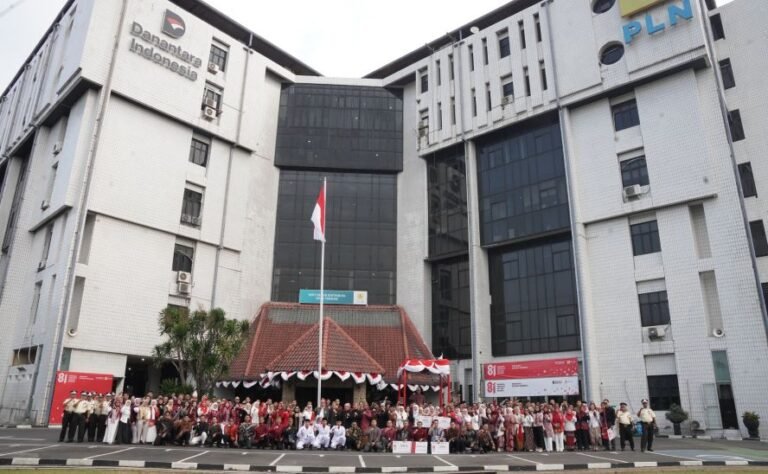 MAKNA KEMERDEKAAN - Bagi PLN Icon Plus, semangat kemerdekaan diwujudkan melalui kontribusi hadirkan solusi teknologi, telekomunikasi, konektivitas, dan layanan digital.