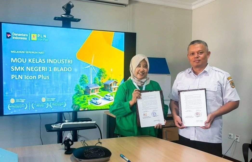 SEPAKAT KERJA SAMA - PLN Icon Plus SBU Regional Jawa Bagian Tengah sepakat menjalin kerja sama dengan SMKN 1 Blado, Kabupaten Batang, sebagai bagian dari penguatan sarana pembelajaran berbasis teknologi.