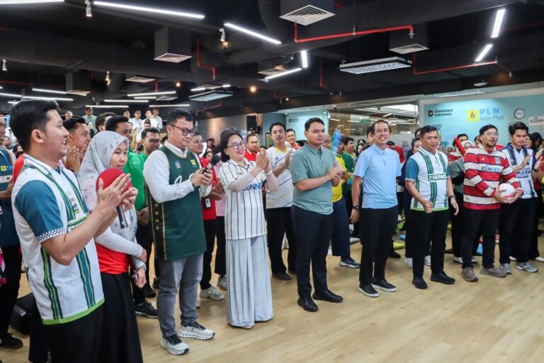 PERKUAT KEBERSAMAAN - PLN Icon Plus membuka rangkaian ICONMOVE PORSENI 2026 melalui Opening Ceremony yang berlangsung di Transformation Hall, Menara Jamsostek, Jakarta, Senin (10/8/2026).