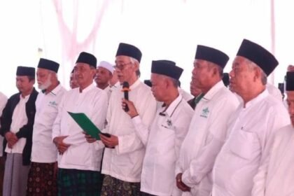 BERUARA KERAS - PWNU Jateng bersuara keras jelang Muktamar NU di Jombang. Deklarasikan 6 poin penting, dari tolak politik uang hingga intervensi istana.