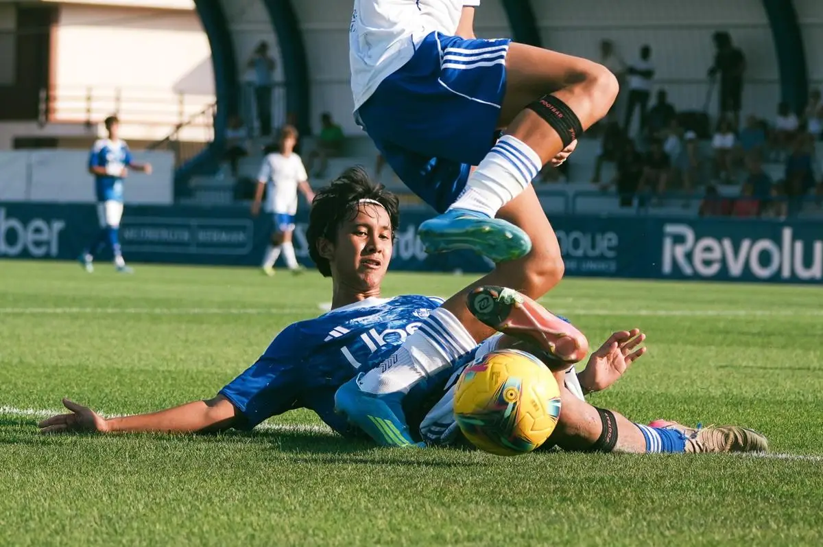 COMO SUMMER CAMPS - Gahan Rompies, anak dari Vincent Rompies jadi satu-satunya orang Asia yang mengikut Como Summer Camps, di klub Serie A Italia, Como 1907. (ist)