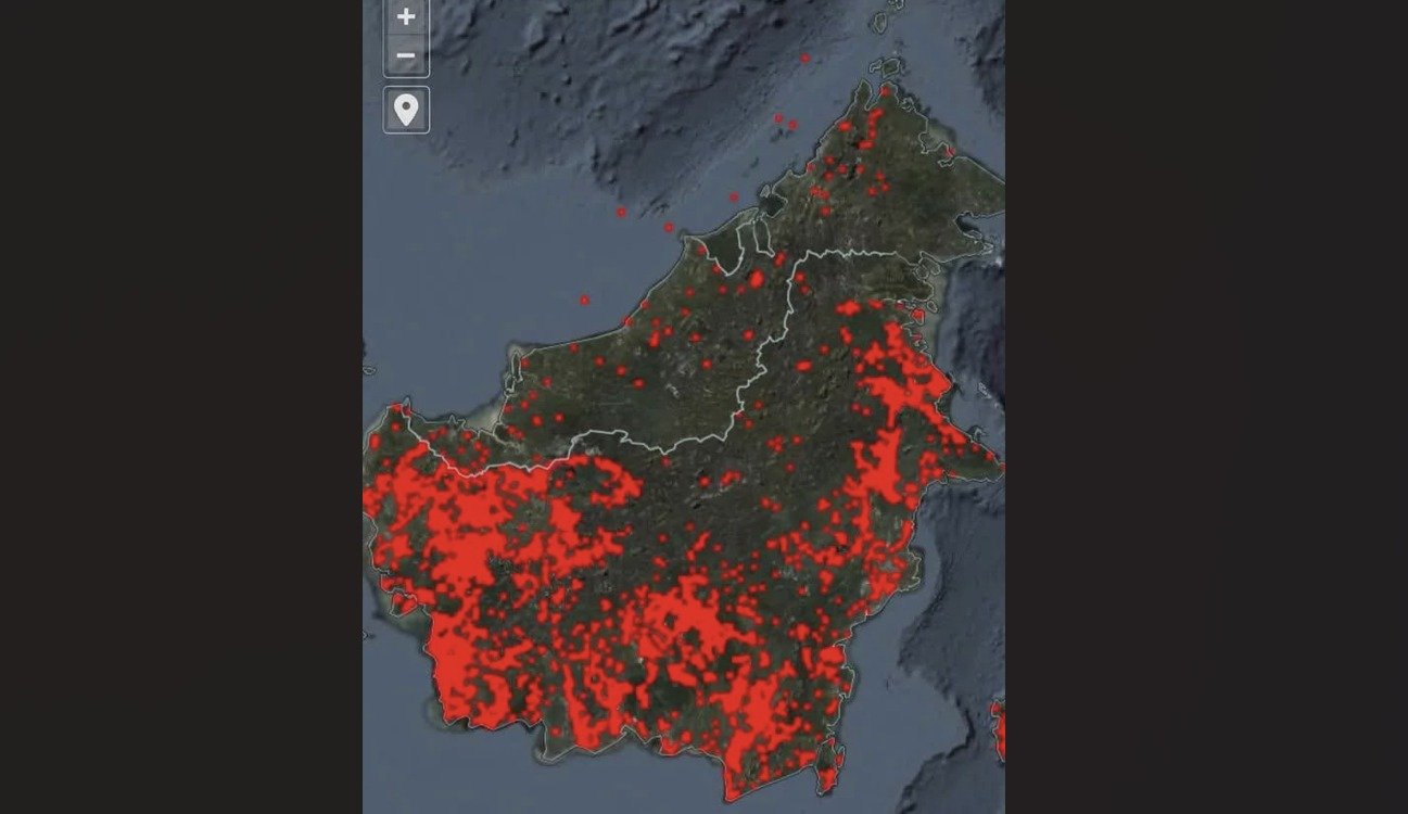 TITIK API - Ilustrasi sebaran titik api yang tersebar di berbagai wilayah di Pulau Kalimantan.