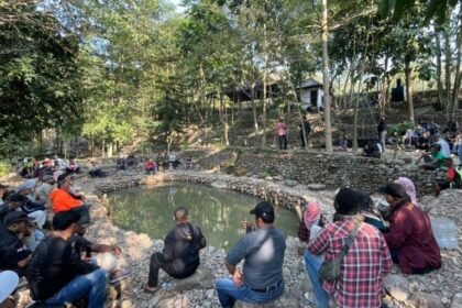 TOLAK PROYEK--Aliansi masyarakat berkumpul di di Camp Kendalisodo, Bawen, Rabu (2/9/2026), menyuarakan penolakan proyek geotermal di kawasan Gunung Ungaran dan Telomoyo. (ist)