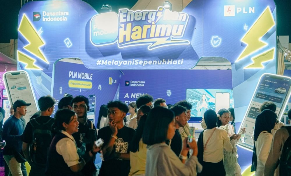 SERUNYA ECOFEST 2026 - PLN Icon Plus memeriahkan Ecofest 2026, dengan memperkenalkan berbagai layanan digital sekaligus menghadirkan pengalaman yang lebih dekat dan interaktif bagi masyarakat.