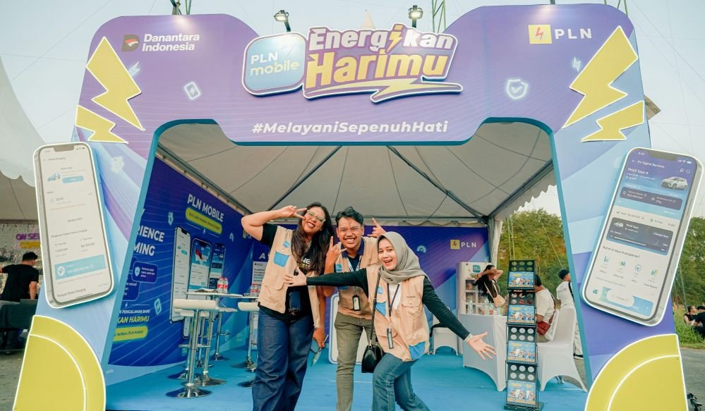 HADIR MENYAPA PELANGGAN - Kehadiran tim PLN Icon Plus di Ecofest 2026 memberikan ruang bagi pengunjung untuk memperoleh penjelasan secara langsung terkait layanan digital yang sesuai dengan kebutuhan.