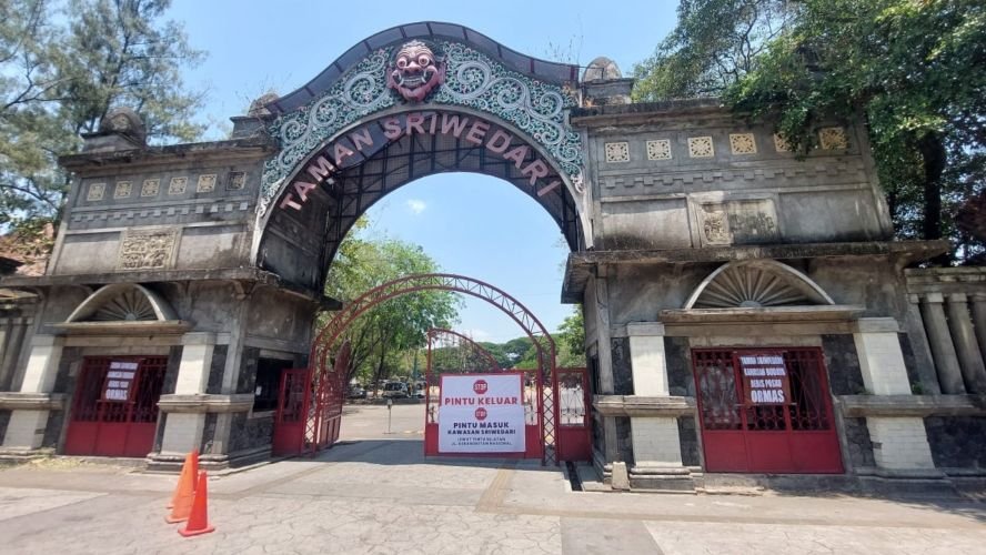 SENGKETA - Sengketa Taman Sriwedari memanas setelah rencana pendirian Sekber ahli waris mendapat penolakan.