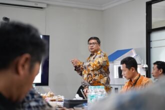 PANTAU DINAMIKA REGIONAL - Dewan Komisaris PLN Icon Plus bertemu dan berdialog langsung dengan insan PLN Icon Plus SBU Regional Jawa Bagian Tengah, untuk melihat dan memantau langsung dinamika di regional.