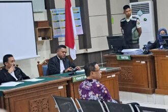 SIDANG TUNTUTAN--Terdakwa Sudewo Bupati Pati (kemeja ungu) mengikuti sidang tuntutan di Pengadilan Tipikor Semarang, Senin (21/9/2026). (bae)