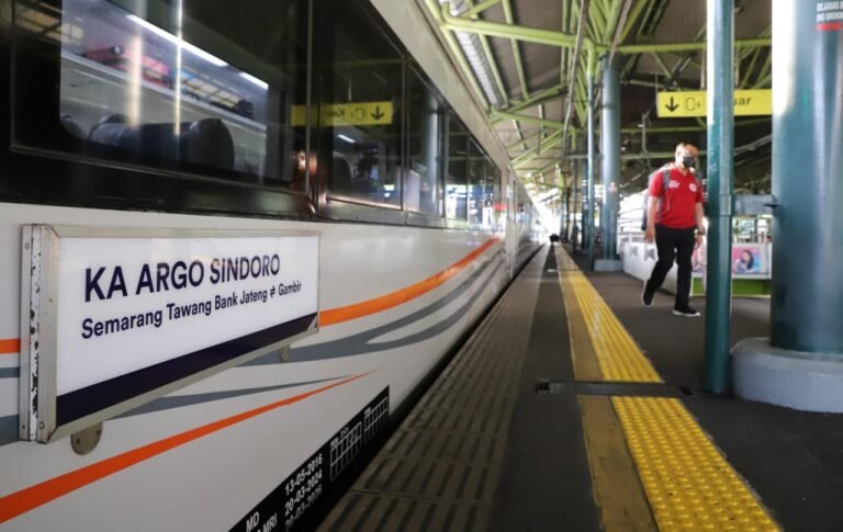 GANTI NAMA--KA Argo Sindoro berubah nama jadi KA Muria per 1 Oktober 2026. (ist)