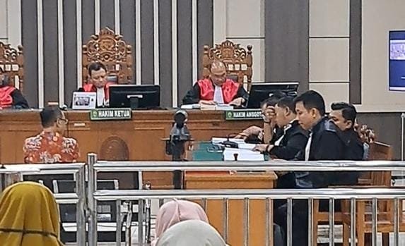 SIDANG KORUPSI: Bupati Pati nonaktif, Sudewo, menjalani sidang duplik di Pengadilan Tipikor Semarang, Jumat (9/10/2026). (bae)