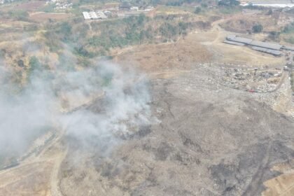 KEBAKARAN TPA: Foto udara kondisi kebakaran di area TPA Jatibarang Semarang. (ist)