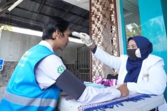 PEDULI KESEHATAN PERSONEL - PLN Icon Plus SBU Regional Jawa Bagian Tengah secara rutin melaksanakan Daily Health Checking sebagai bagian dari perhatian perusahaan terhadap kondisi kesehatan personel.