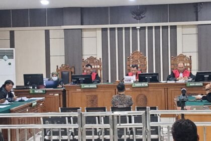 SIDANG KORUPSI: Terdakwa Sudewo, Bupati Pati, kembali menjalani sidang kasus korupsi, di Pengadilan Tipikor Semarang, Rabu (7/10/2026). (bae)