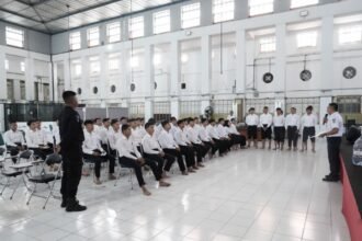 LAMAR KERJA: Pendaftar kerja mengikuti tes kesehatan dalam proses Rekrutmen Eksternal KAI Group 2026 di wilayah KAI Daop 4 Semarang. (ist)