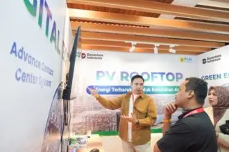 TAWAKRAN SOLUSI DIGITAL - PLN Icon Plus dorong integrasi solusi digital dan energi bersih di sektor hulu migas untuk meningkatkan konektivitas dan efisiensi operasional.