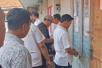SEGEL KAMAR: Satpol PP Kota Semarang menyegel empat kamar di Rusun Kaligawe, Rabu (14/10/2026). (ist)