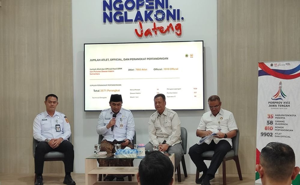 HARI SANTRI - Opening Ceremony Porprov Jateng 2026 sekaligus konferensi pers peringatan Hari Santri 2026 di Co Work Space (Kantor Gubernur Rumah Rakyat) Gedung A Setda Prov Jateng, Rabu (21/10/2026).
