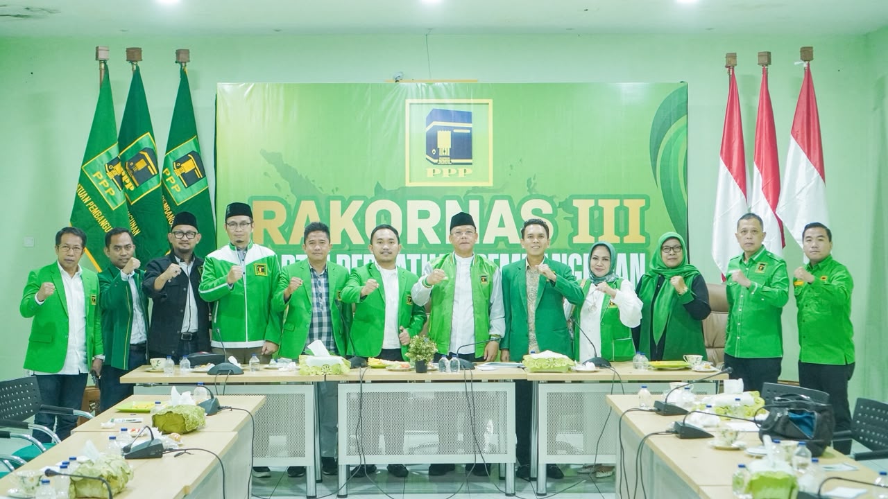 RAKORNAS PPP - Rakornas III PPP tahun 2026 digelar secara daring pada Selasa (27/10/2026). Rakornas memutuskan mencopot Agus Suparmanto dari jabatan Waketum dan Taj Yasin dari kursi Sekjen.