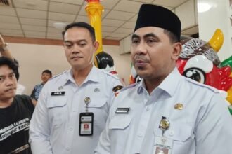 Wakil Gubernur Jawa Tengah (Wagub Jateng) Taj Yasin Maimoen (Gus Yasin) ditemui awak setelah menghadiri kegiatan konferensi pers "Opening Ceremony Proprov Jateng 2026" di Co Work Space Gedung A Setda Provinsi Jateng, Rabu (21/10/2026). (dul)