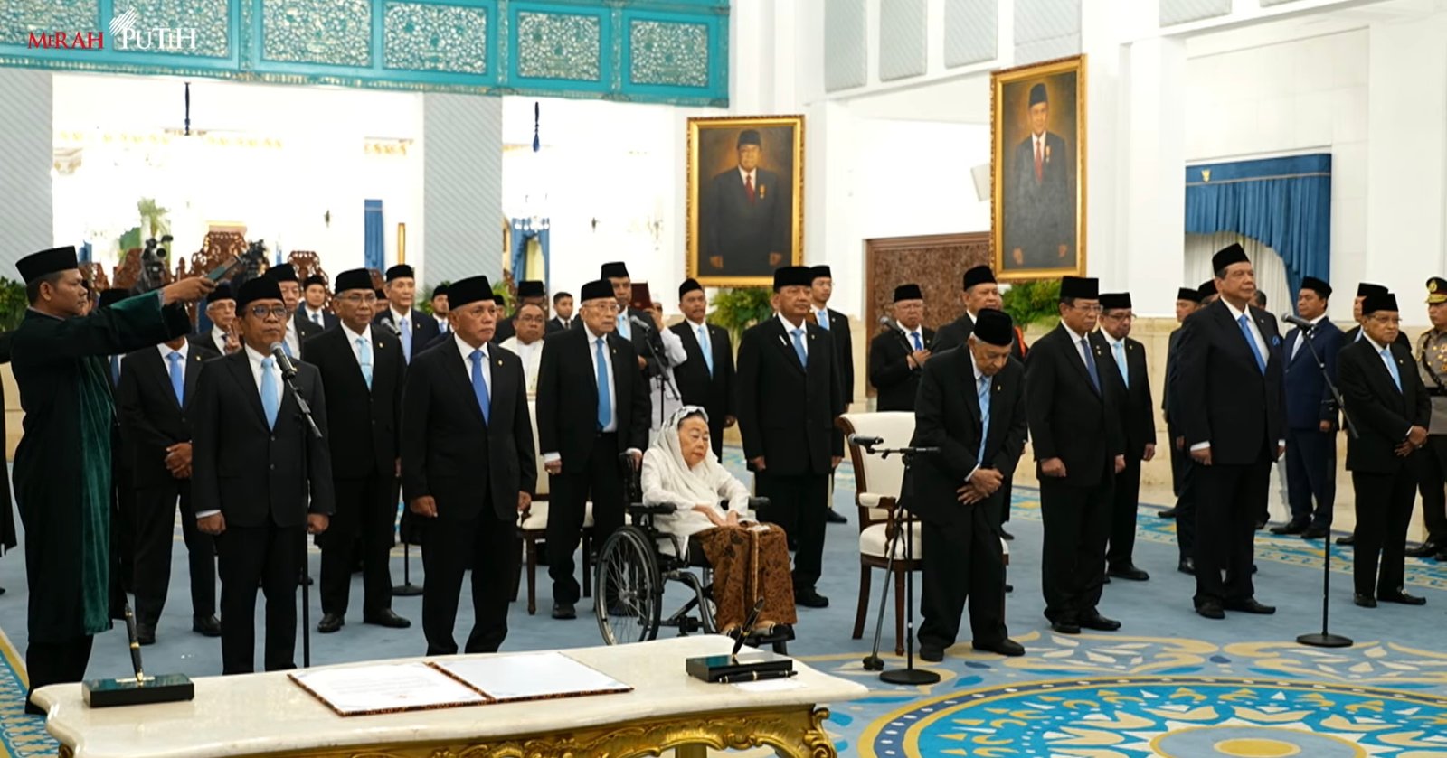 PELANTIKAN WANTIMPRES - Presiden Prabowo Subianto resmi melantik 24 anggota Dewan Pertimbangan Presiden (Wantimpres) di Istana Kepresidenan Jakarta, Jumat (2/10/2026). (Sekretariat Presiden)